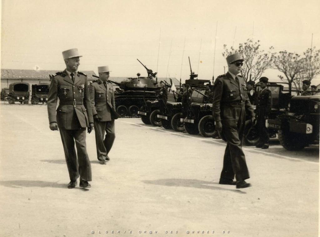 9 EME HUSSARDS  A CRAMPEL -------- (2).jpg